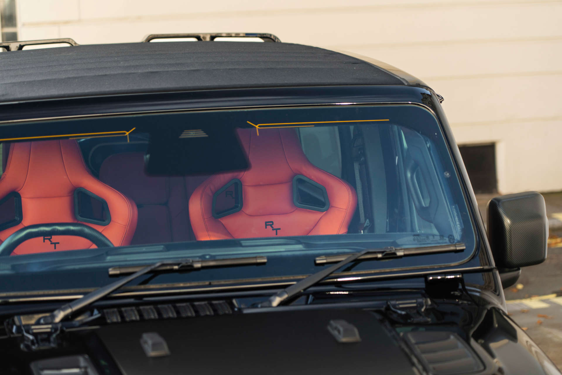 Jeep Wrangler — photo 8