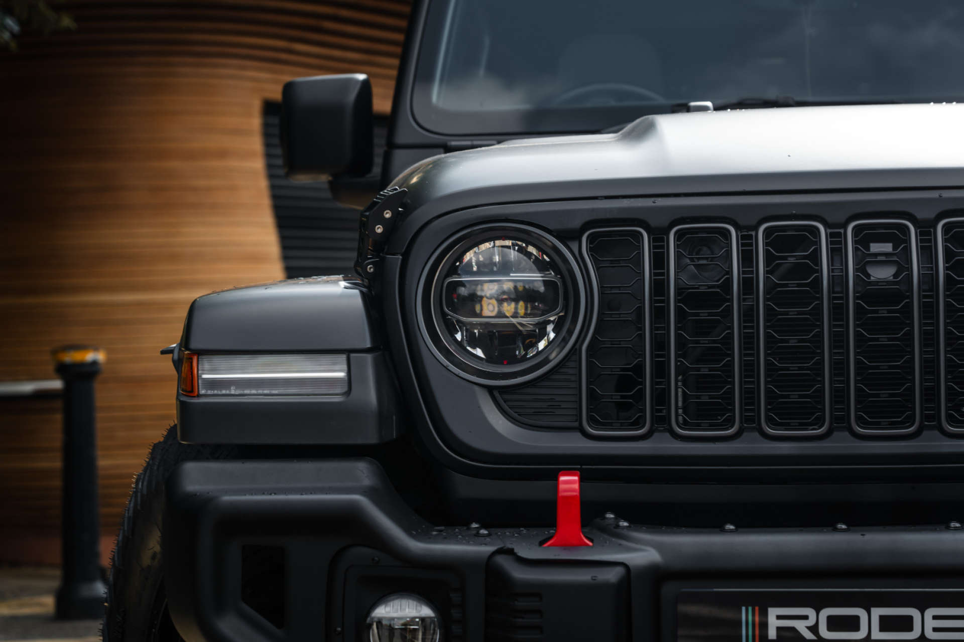 Jeep Wrangler — photo 15