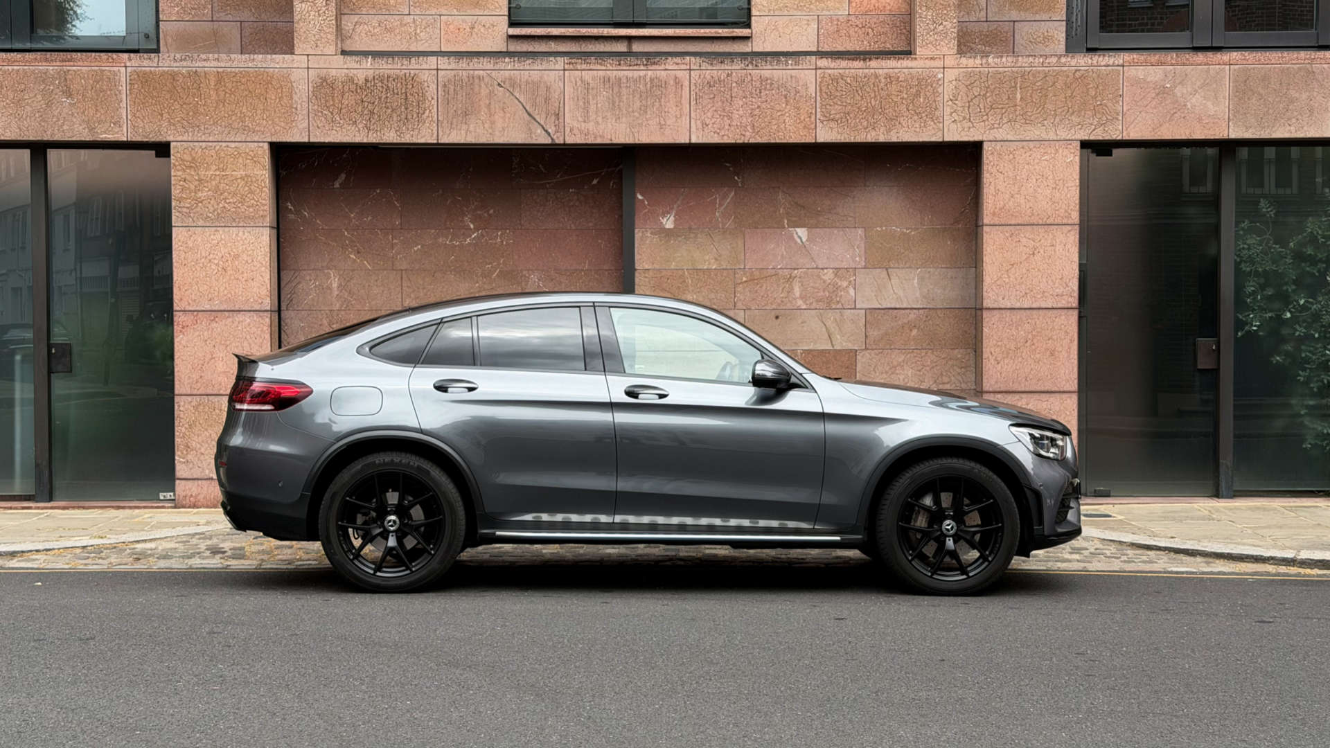 Mercedes-Benz GLC — photo 10