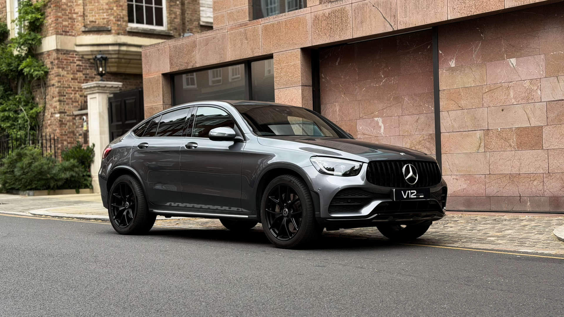Mercedes-Benz GLC — photo 14