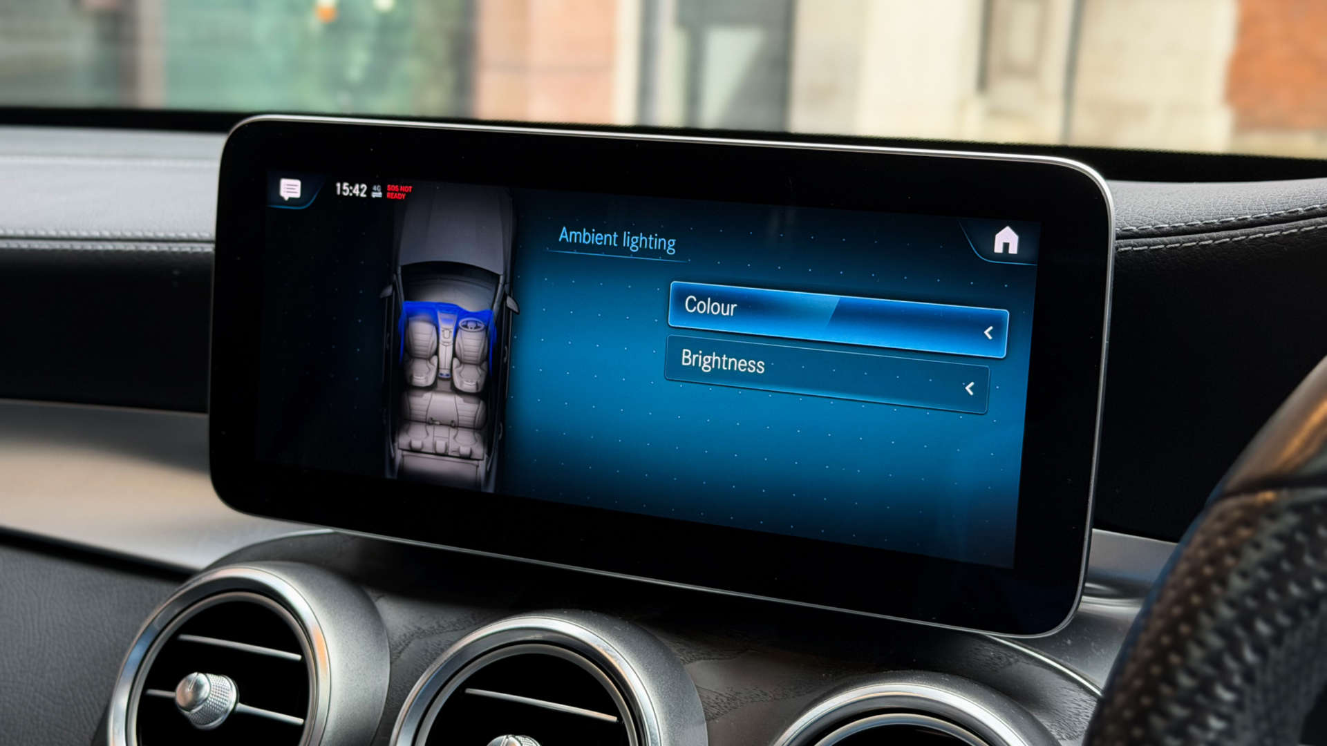 Mercedes-Benz GLC — photo 33