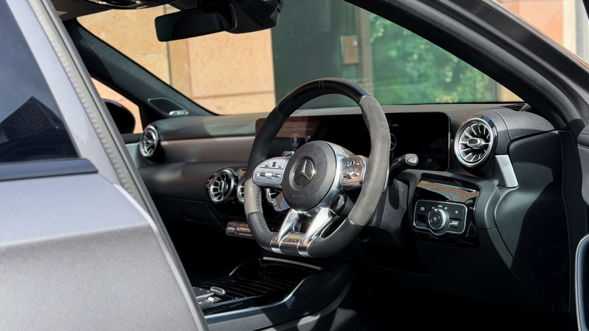 Mercedes-Benz A-CLASS — photo 19
