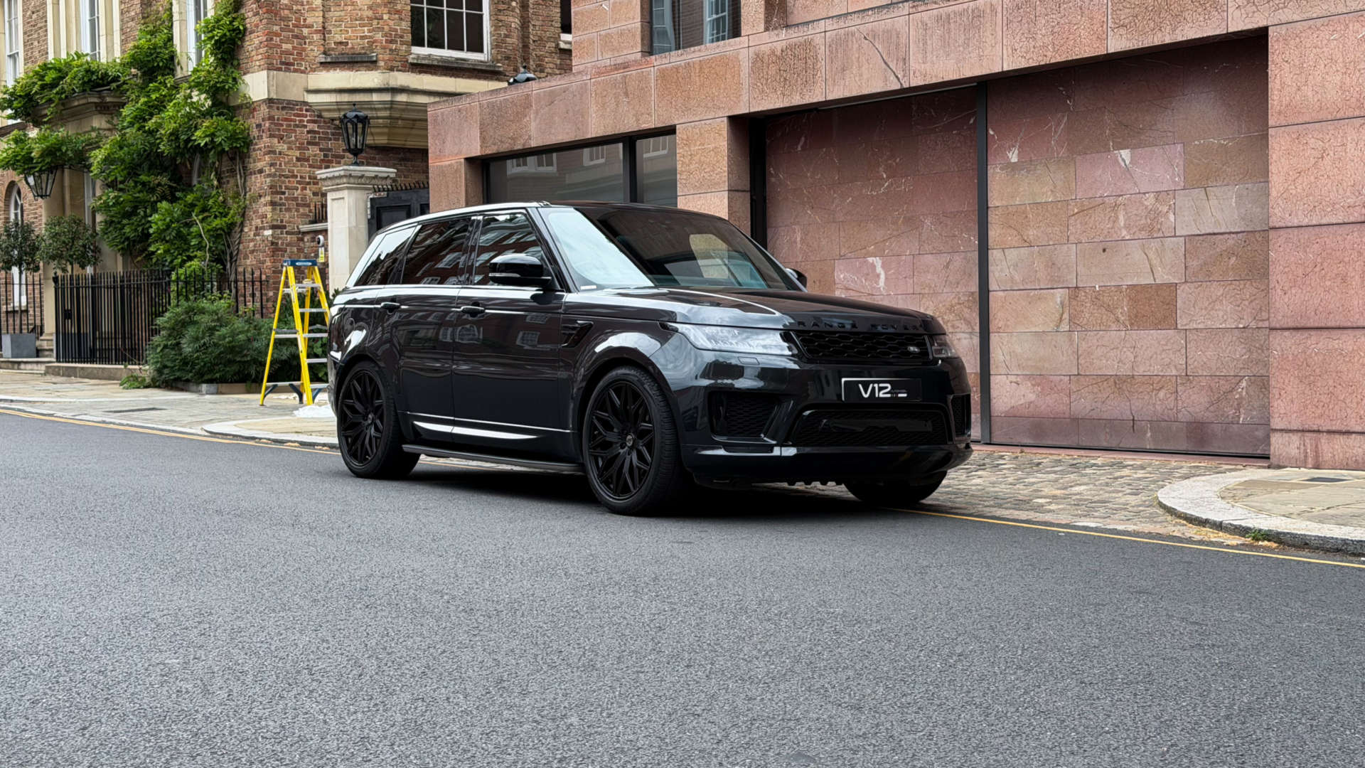 Land Rover Range Rover Sport — photo 8