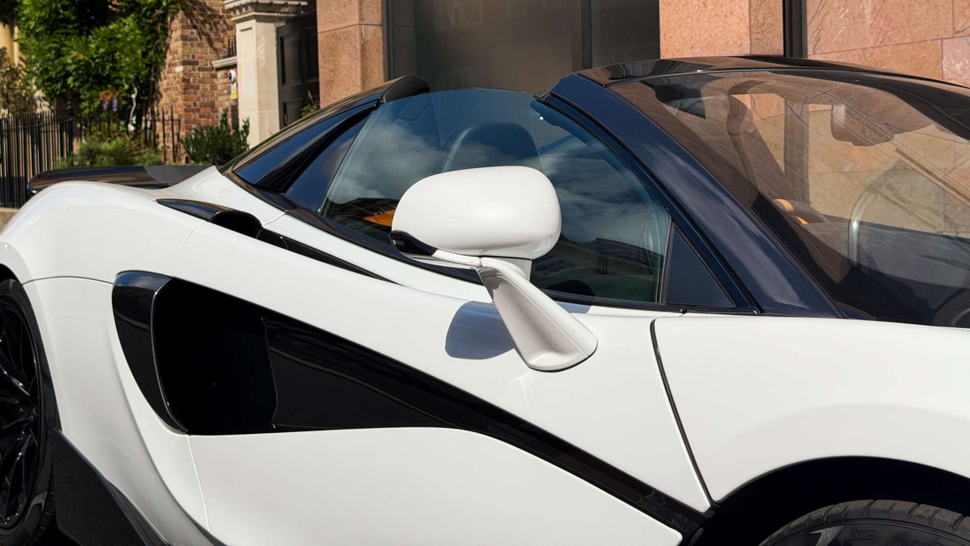 McLaren 600LT — photo 8