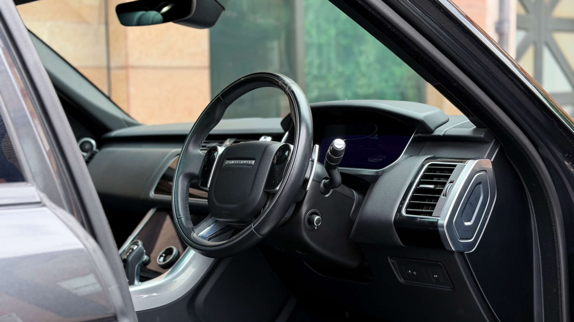 Land Rover Range Rover Sport — photo 22