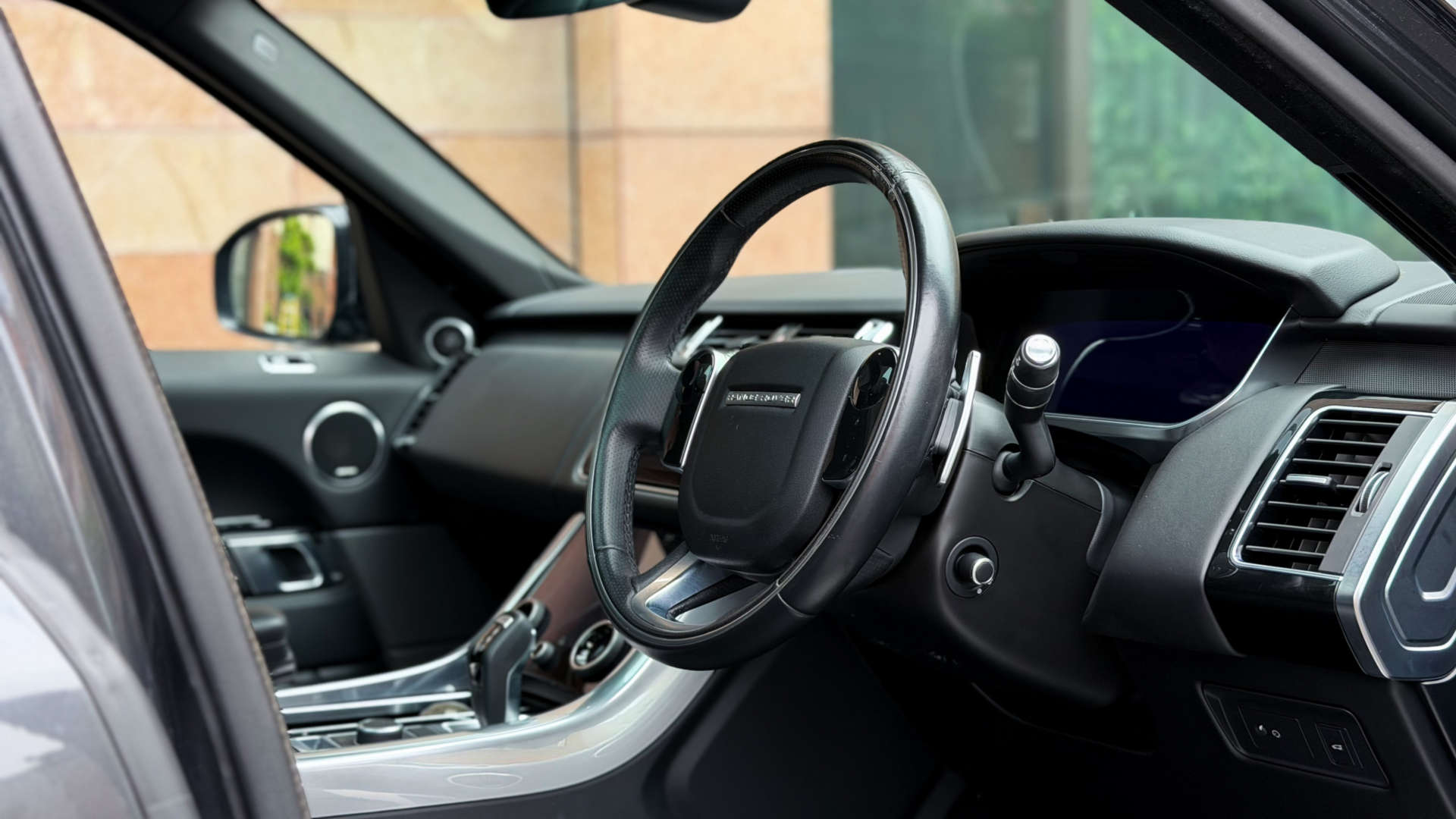 Land Rover Range Rover Sport — photo 23