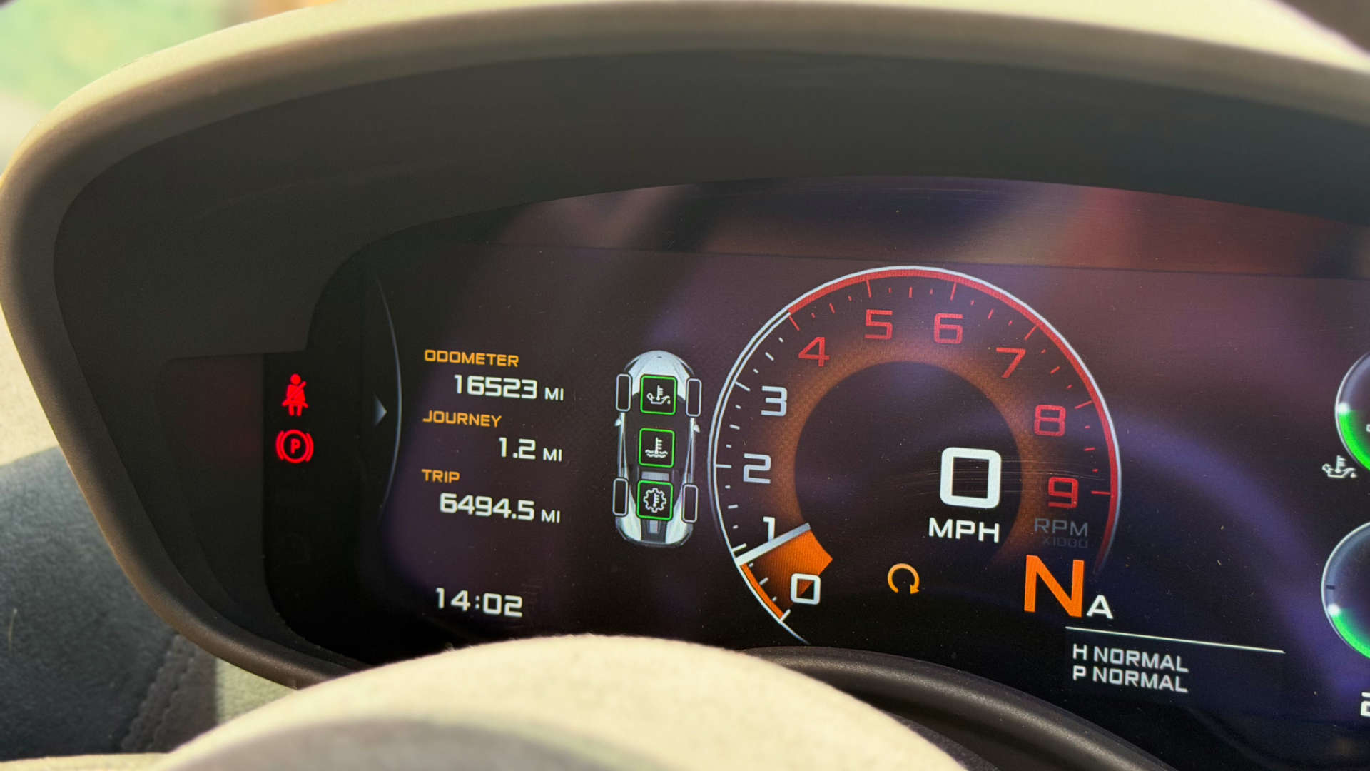 McLaren 600LT — photo 32