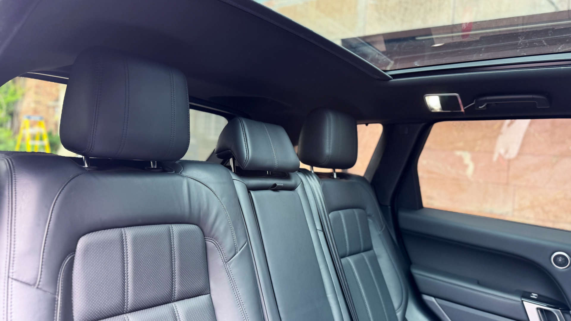 Land Rover Range Rover Sport — photo 36