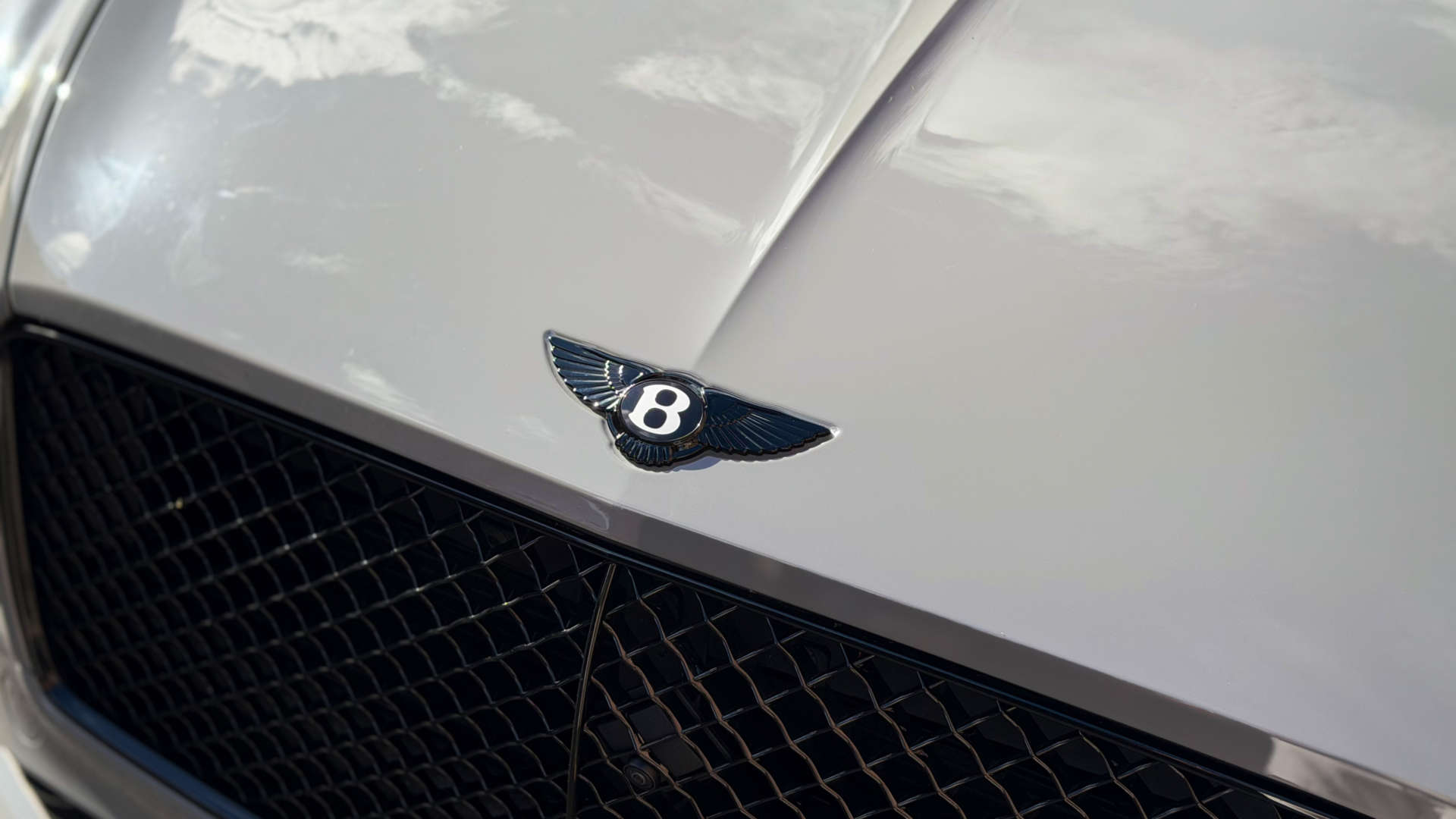 BENTLEY CONTINENTAL — photo 9