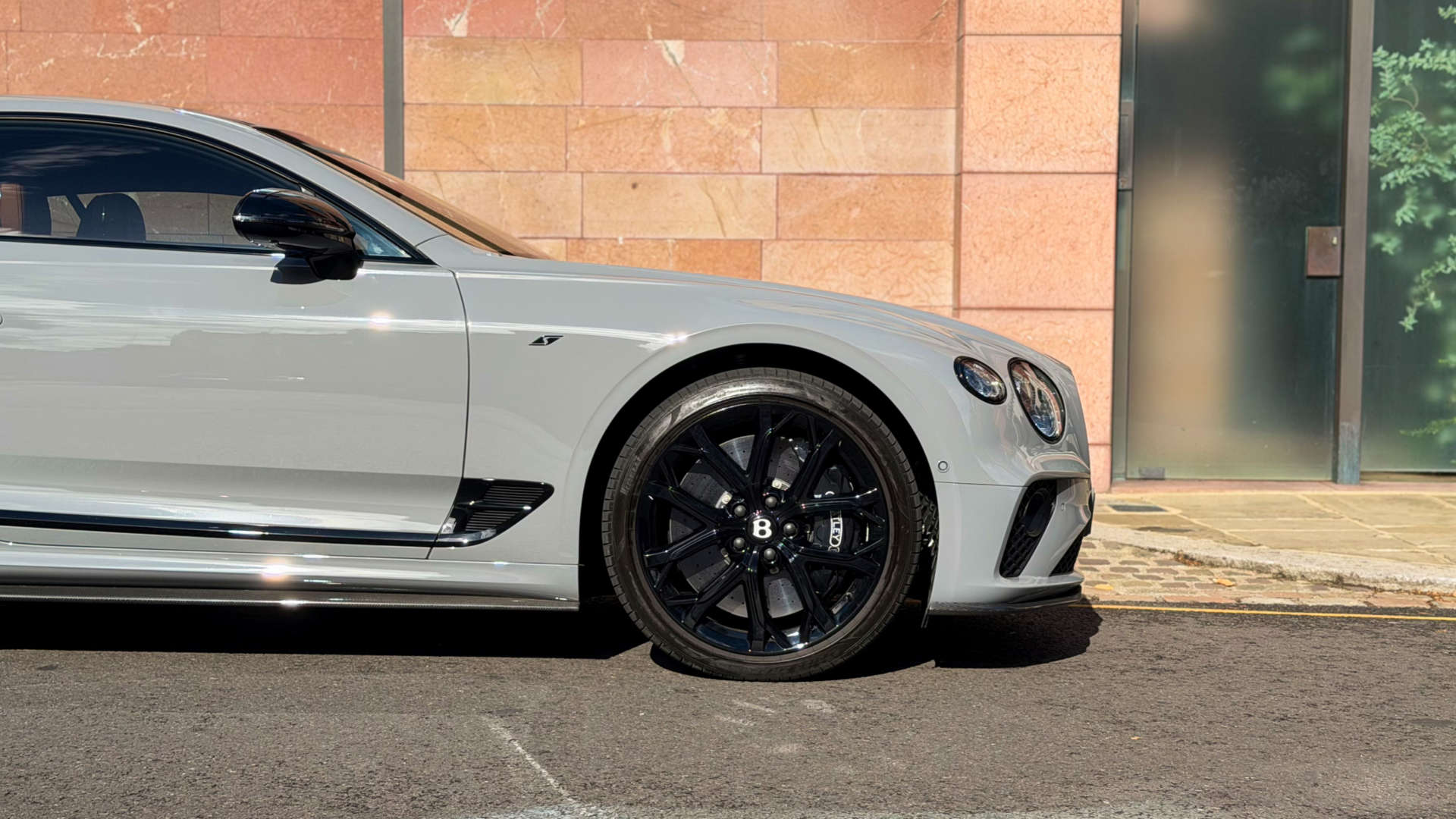 BENTLEY CONTINENTAL — photo 10