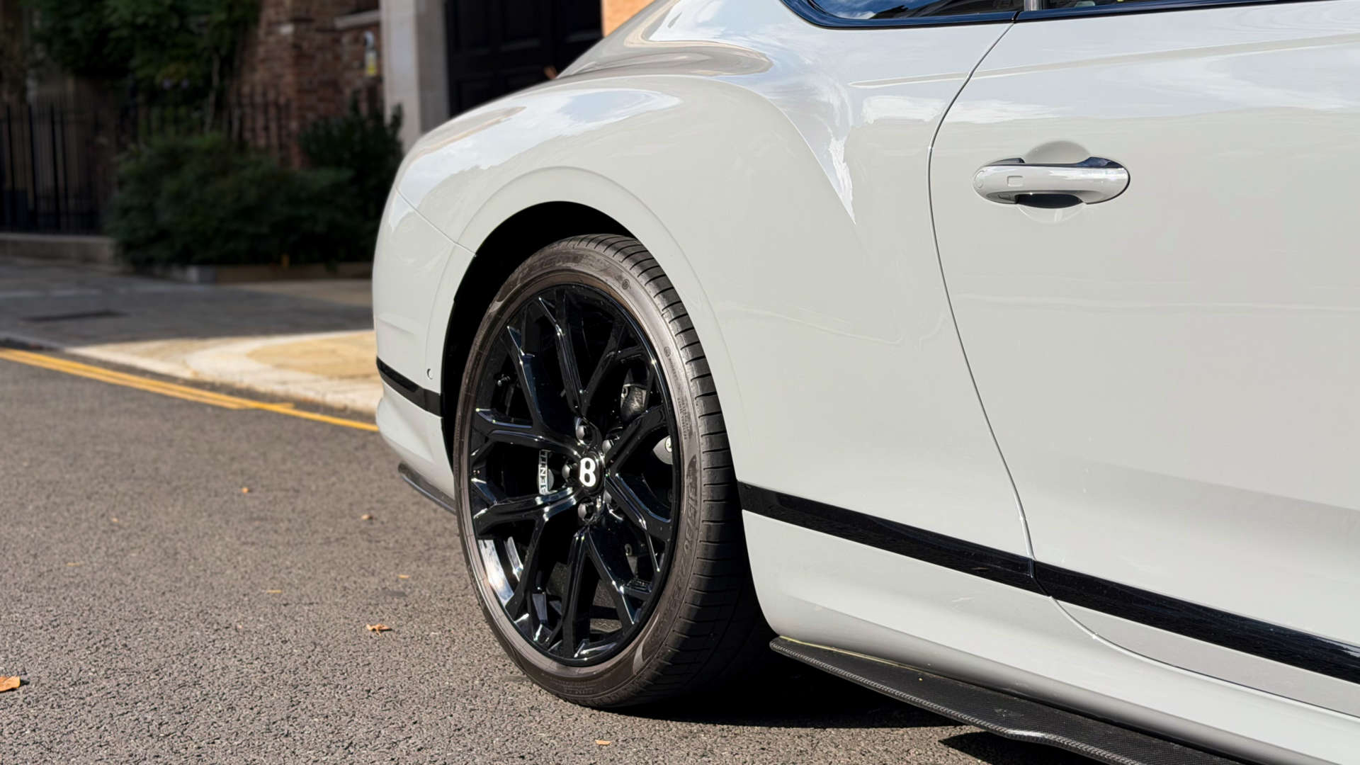 BENTLEY CONTINENTAL — photo 12