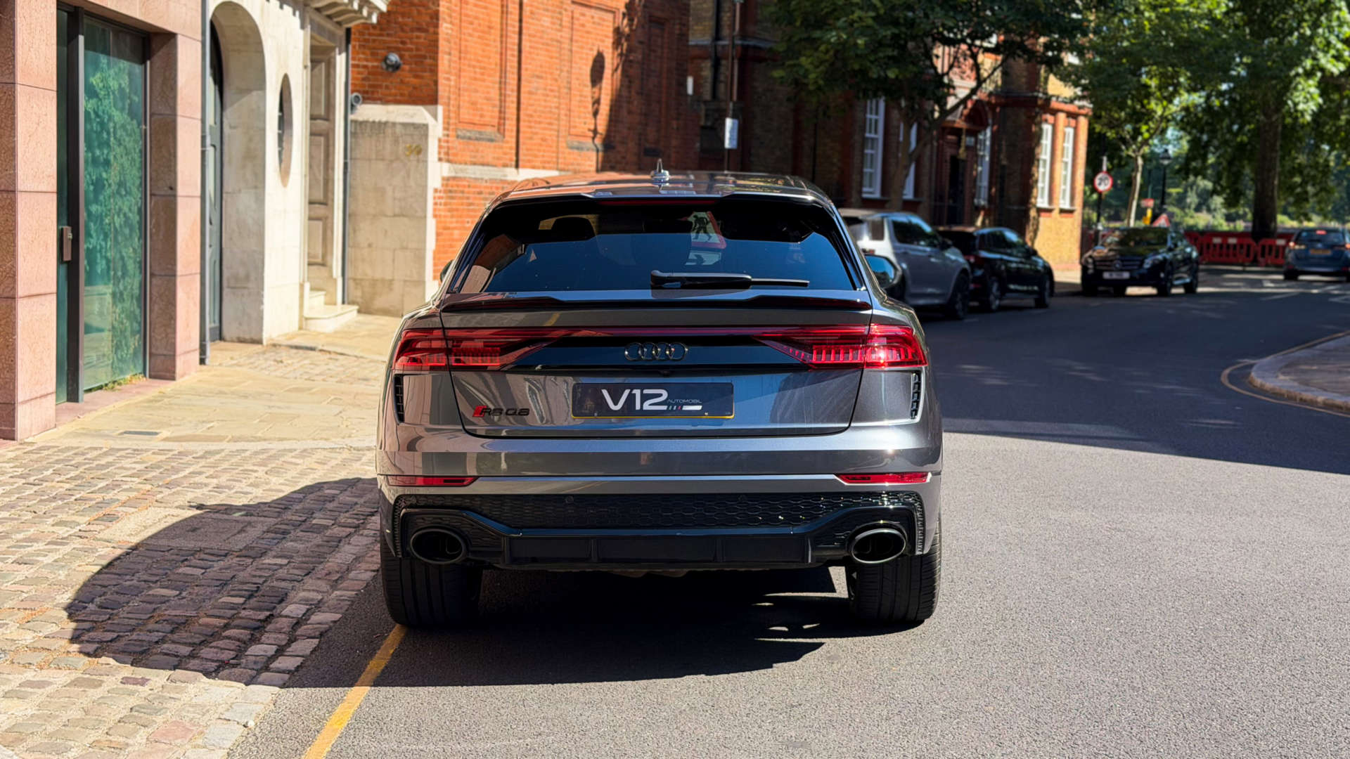Audi Q8 — photo 5