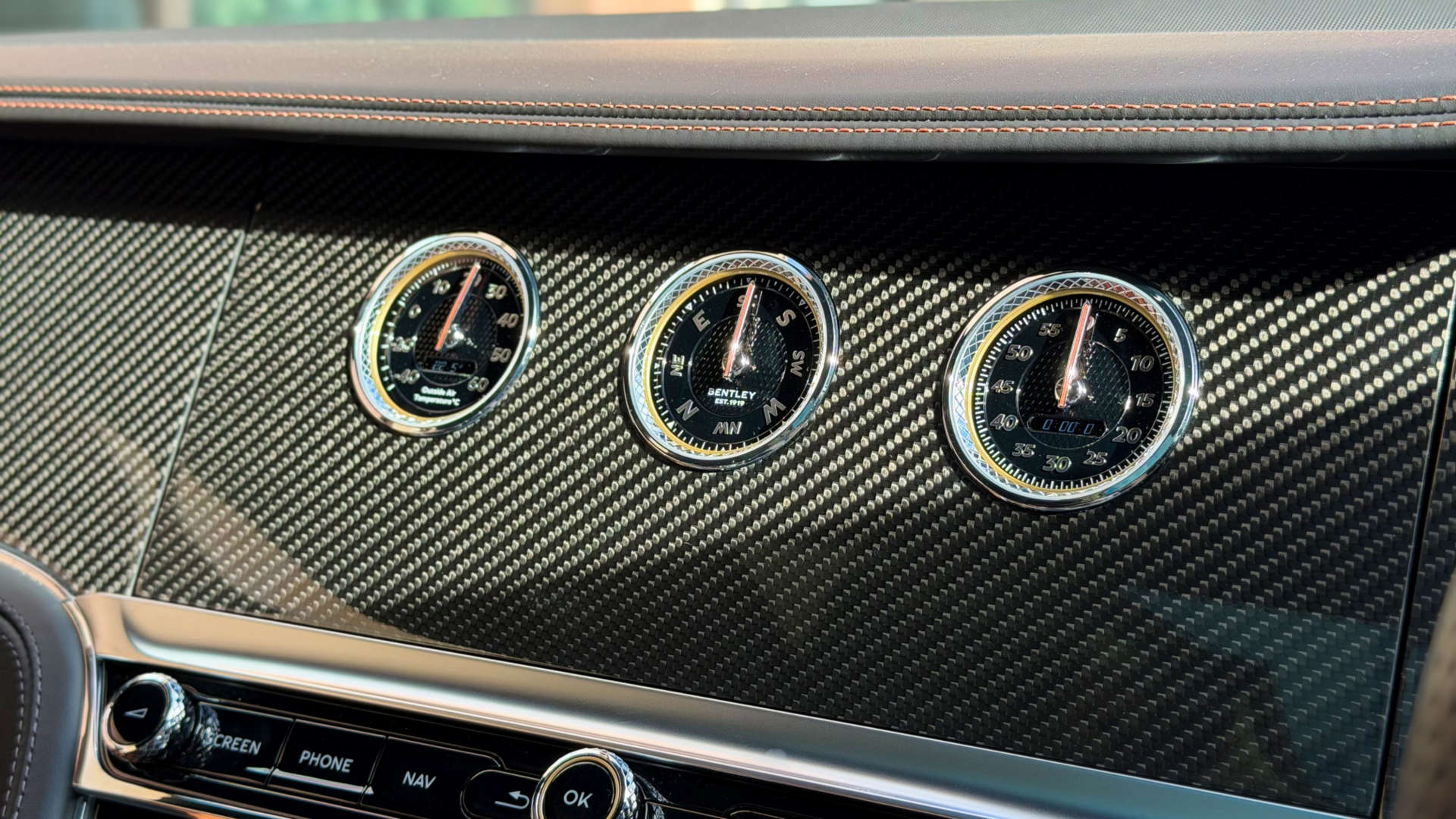 BENTLEY CONTINENTAL — photo 36