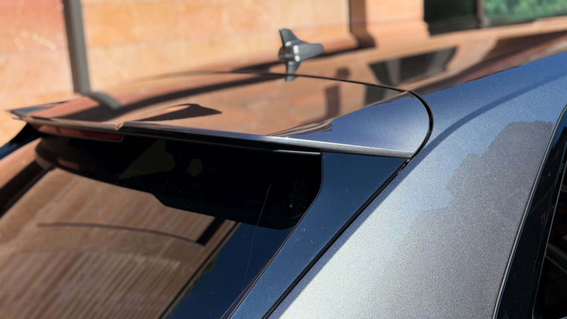 Audi Q8 — photo 38