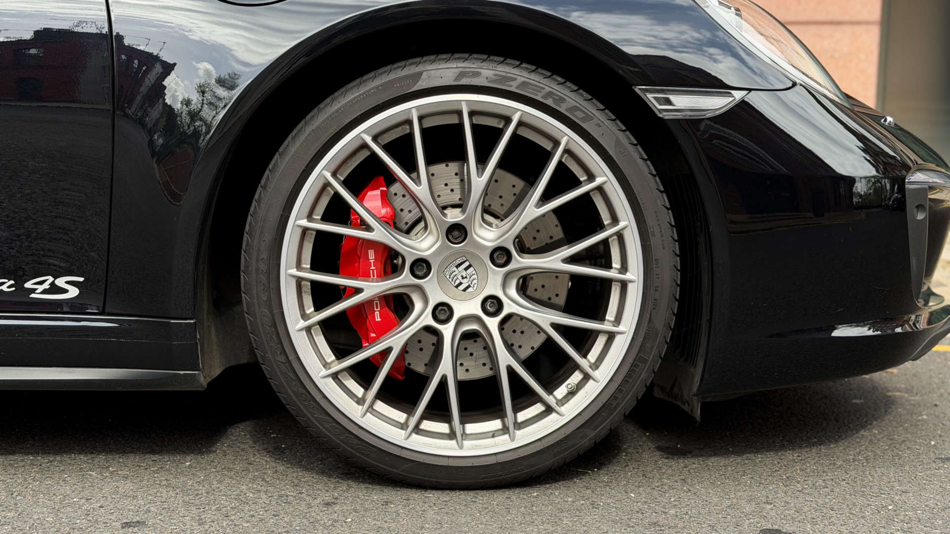 PORSCHE 911 — photo 10