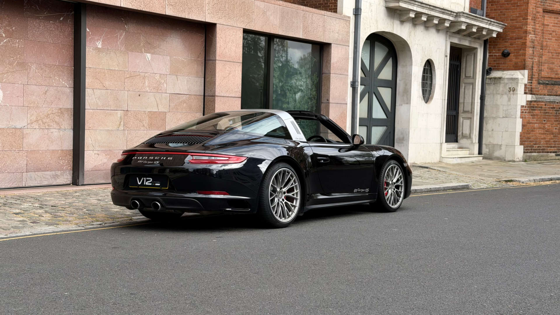 PORSCHE 911 — photo 3