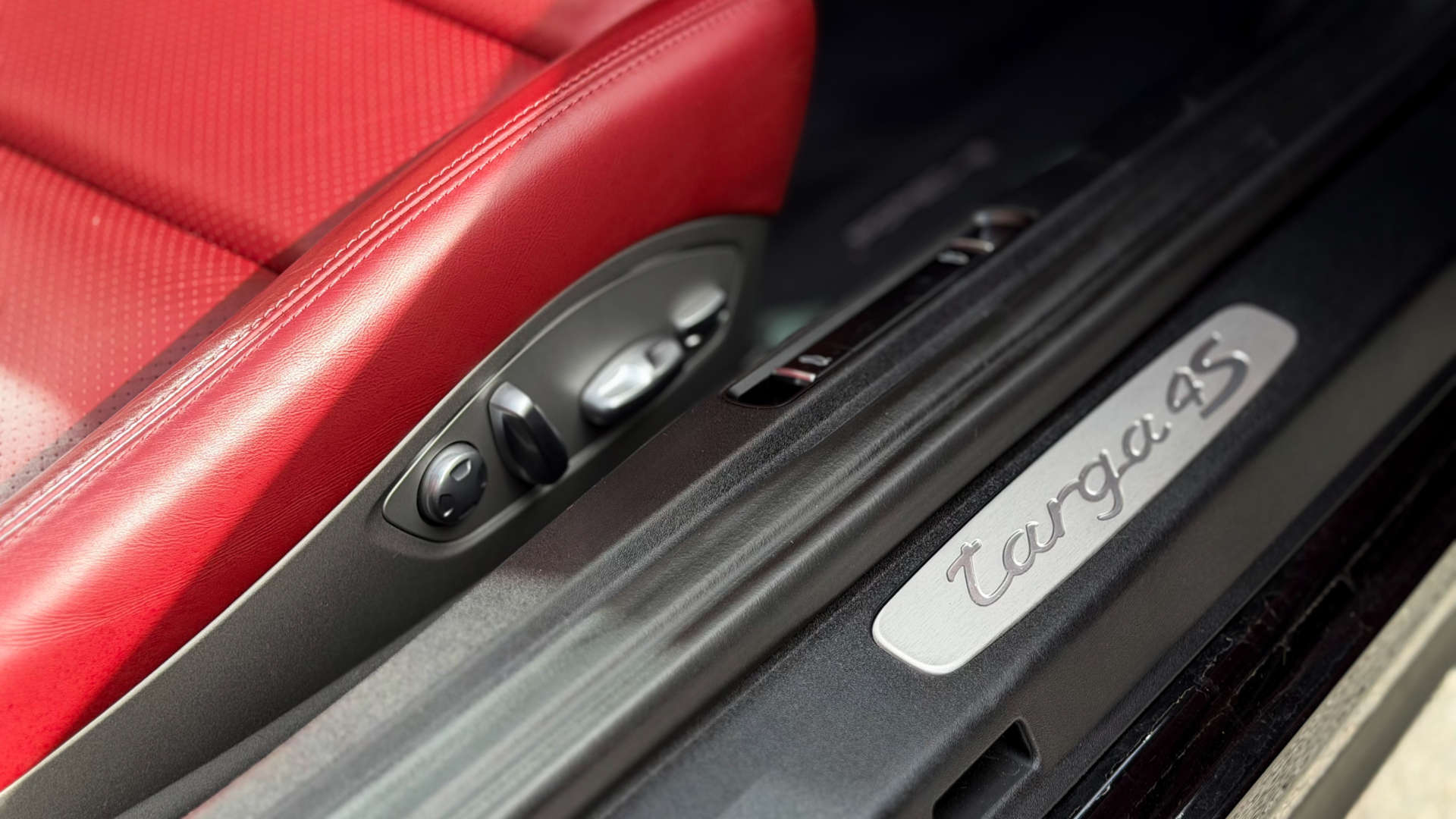 PORSCHE 911 — photo 55