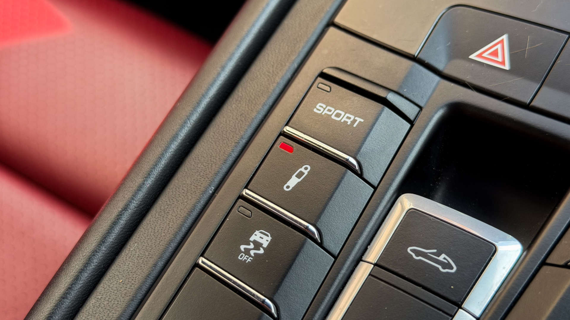 PORSCHE 911 — photo 38