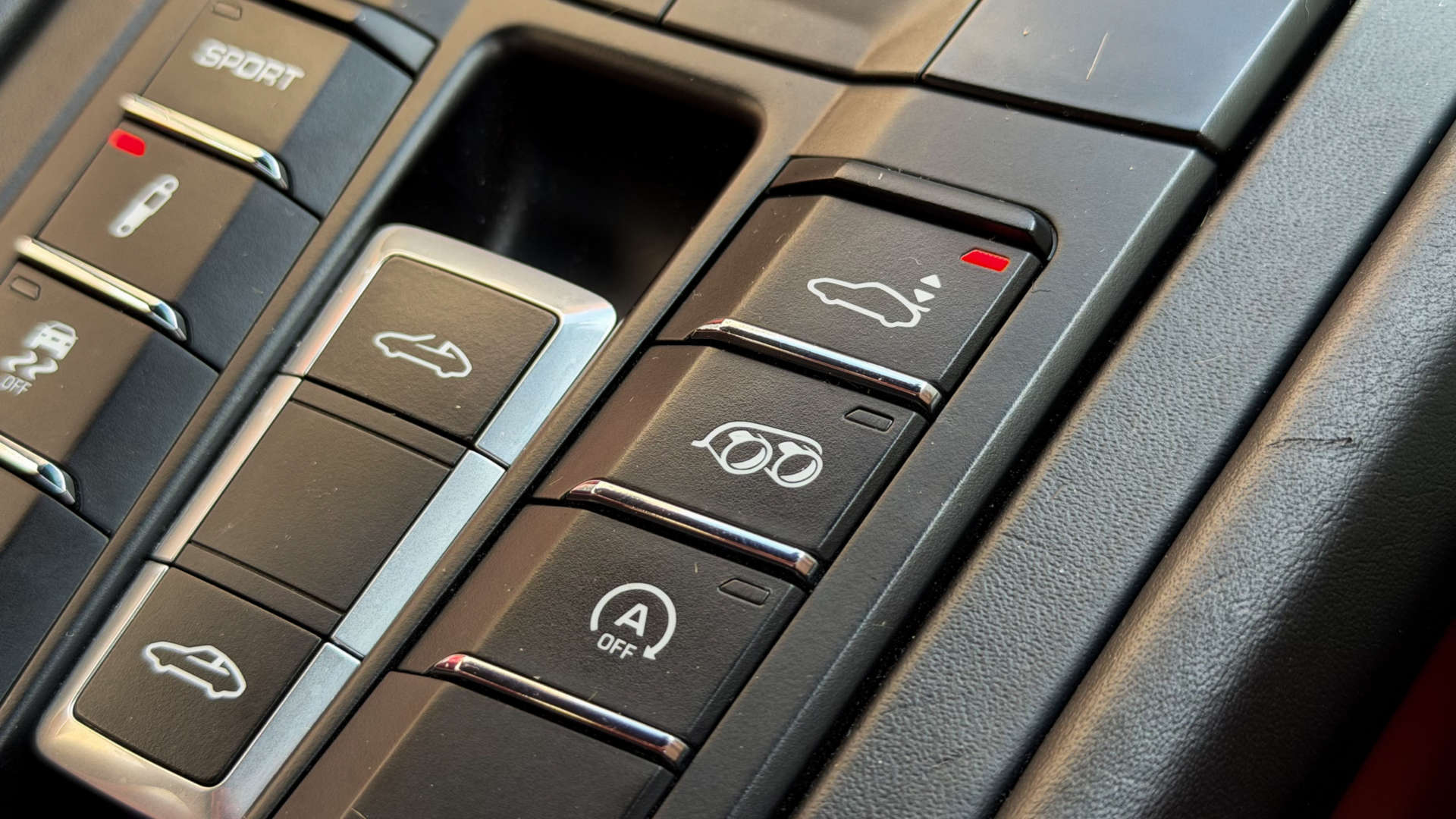 PORSCHE 911 — photo 39