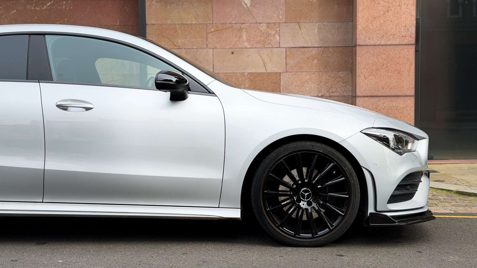 Mercedes-Benz CLA — photo 8