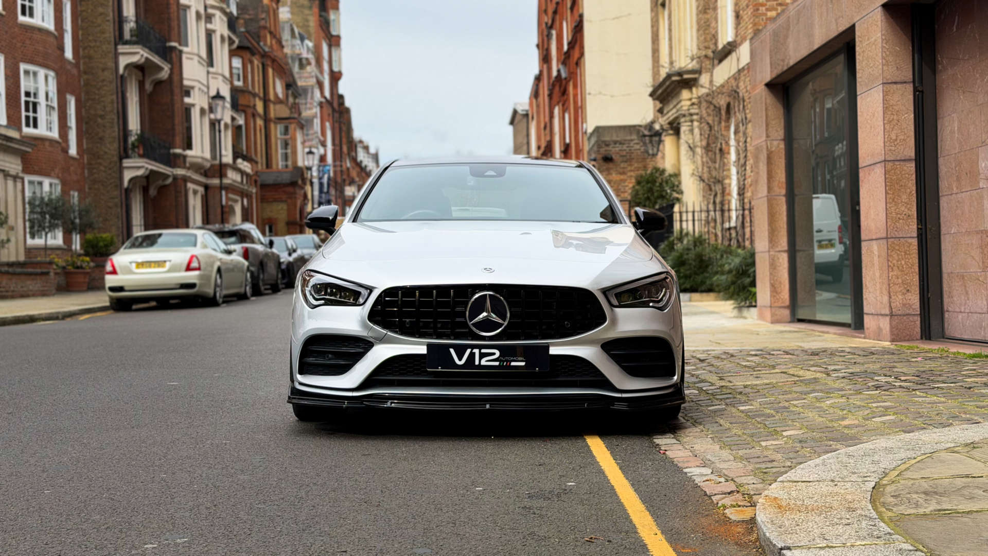 Mercedes-Benz CLA — photo 10