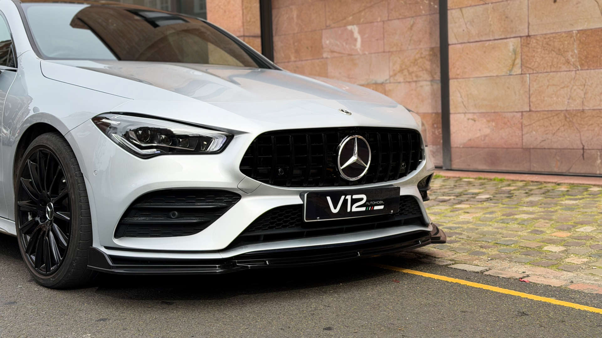 Mercedes-Benz CLA — photo 12