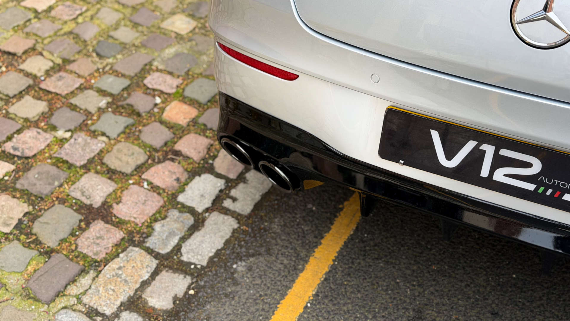 Mercedes-Benz CLA — photo 16