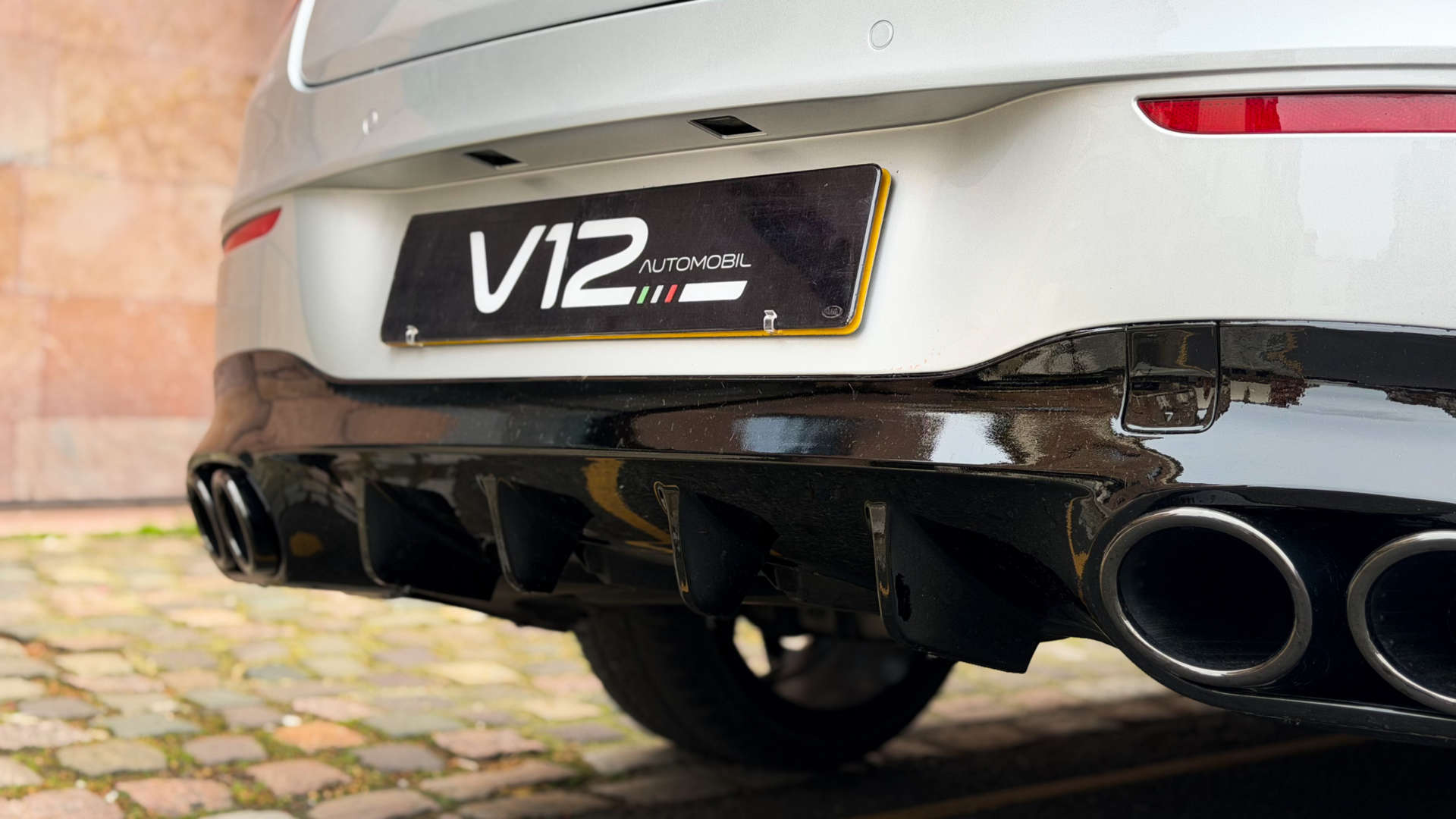 Mercedes-Benz CLA — photo 18