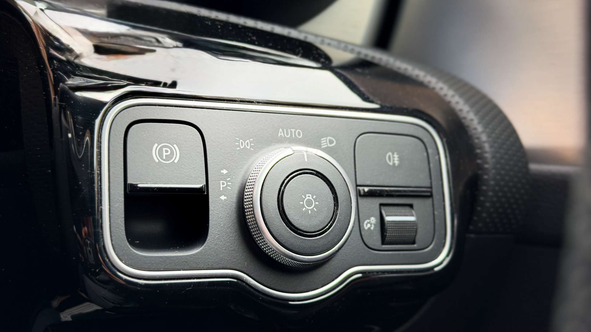 Mercedes-Benz CLA — photo 44