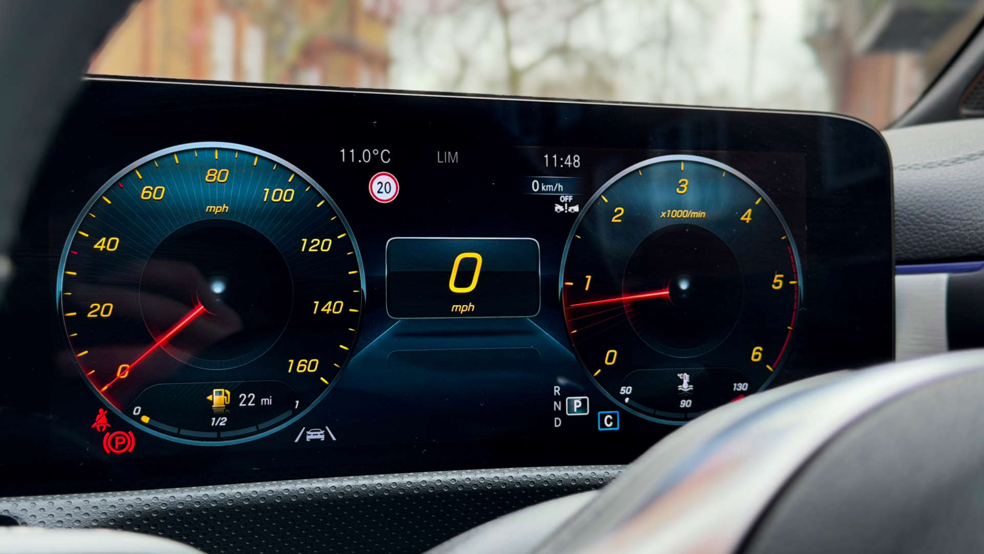 Mercedes-Benz CLA — photo 39
