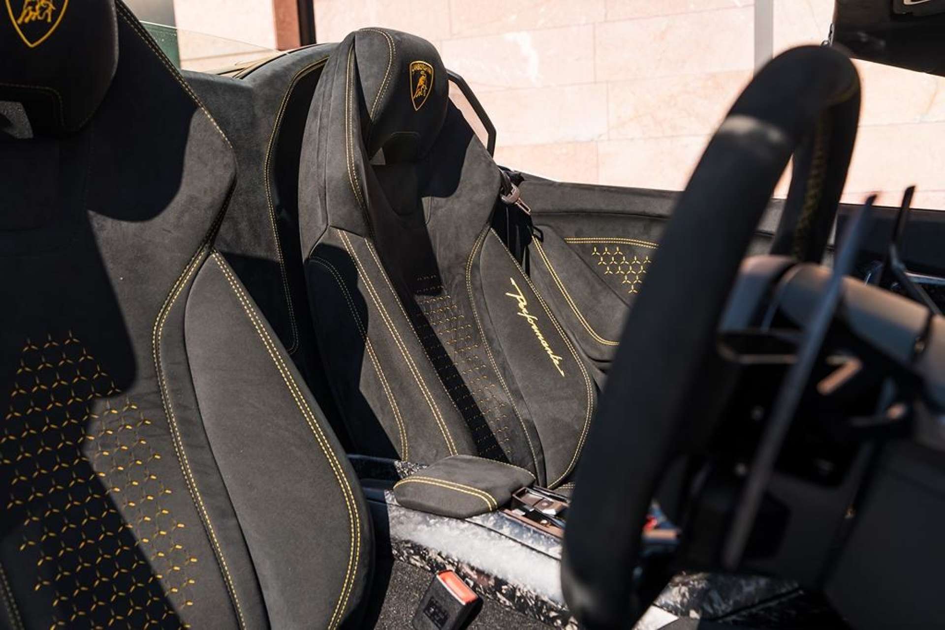 Lamborghini Huracan — photo 24