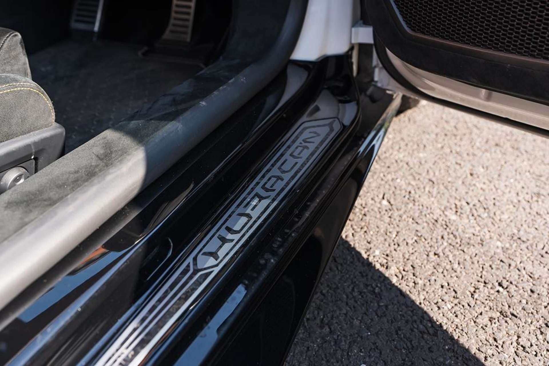 Lamborghini Huracan — photo 28