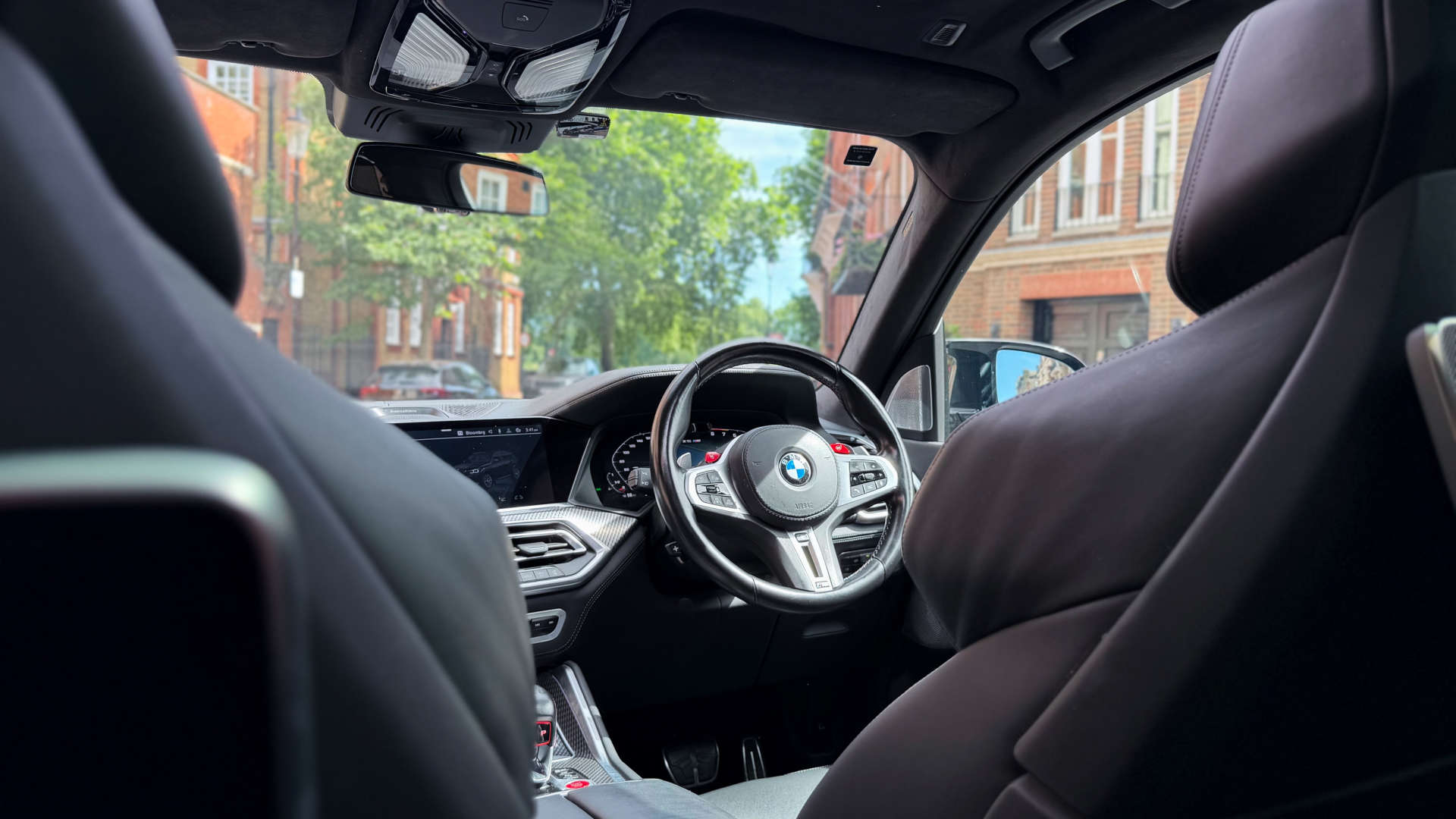 BMW X5 — photo 18