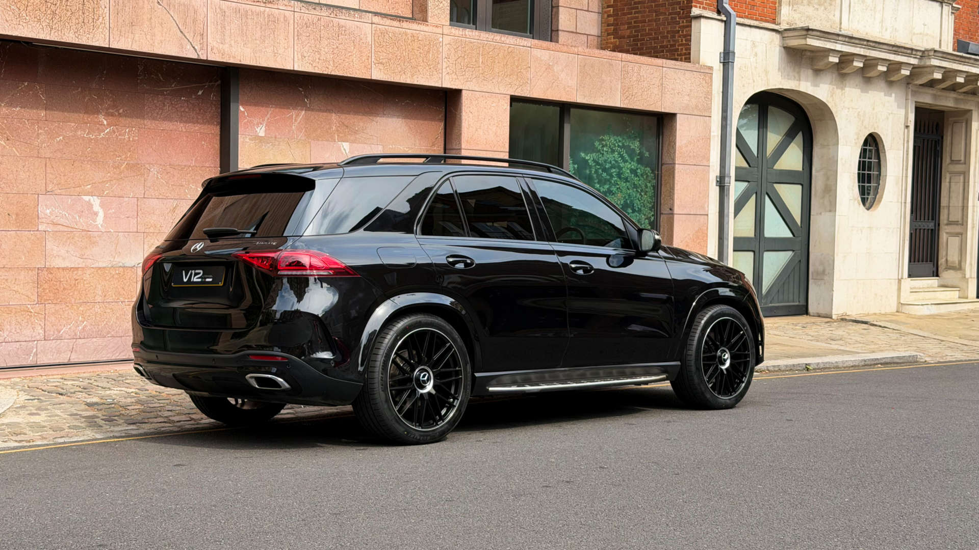 Mercedes-Benz GLE — photo 3