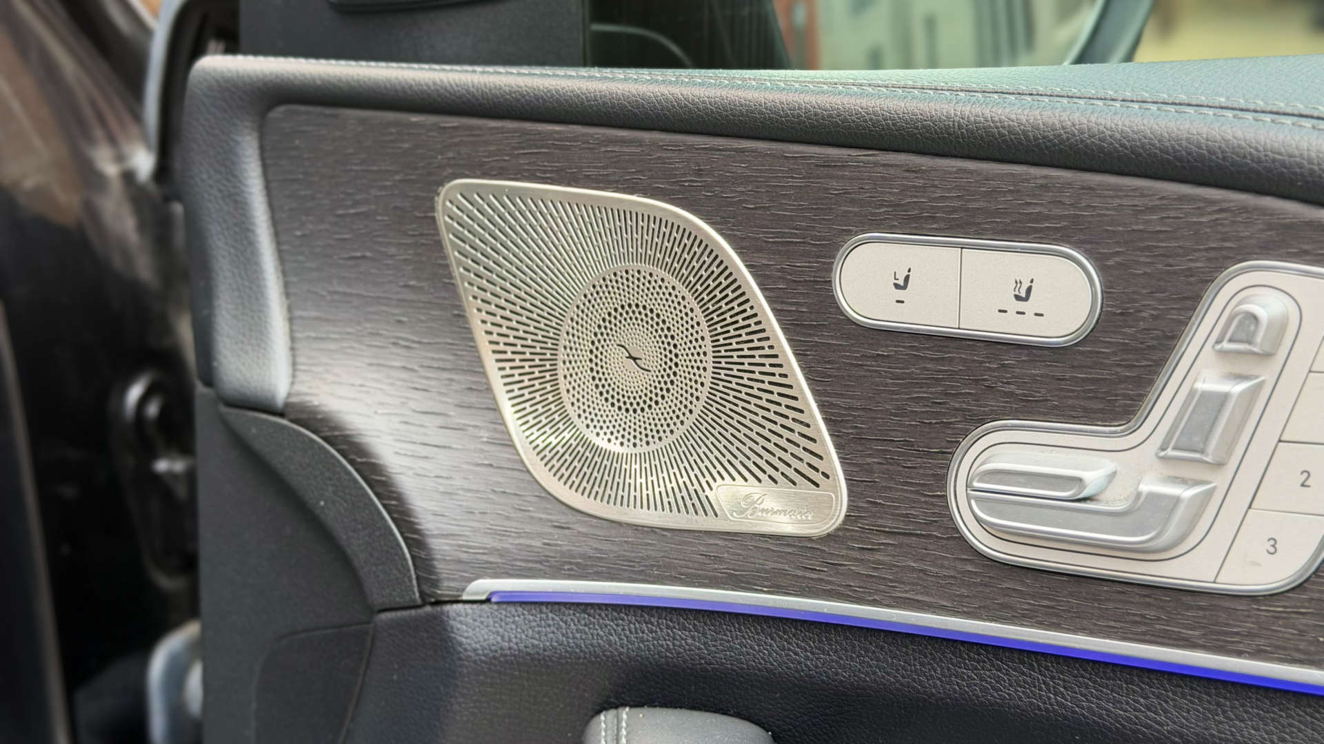 Mercedes-Benz GLE — photo 33