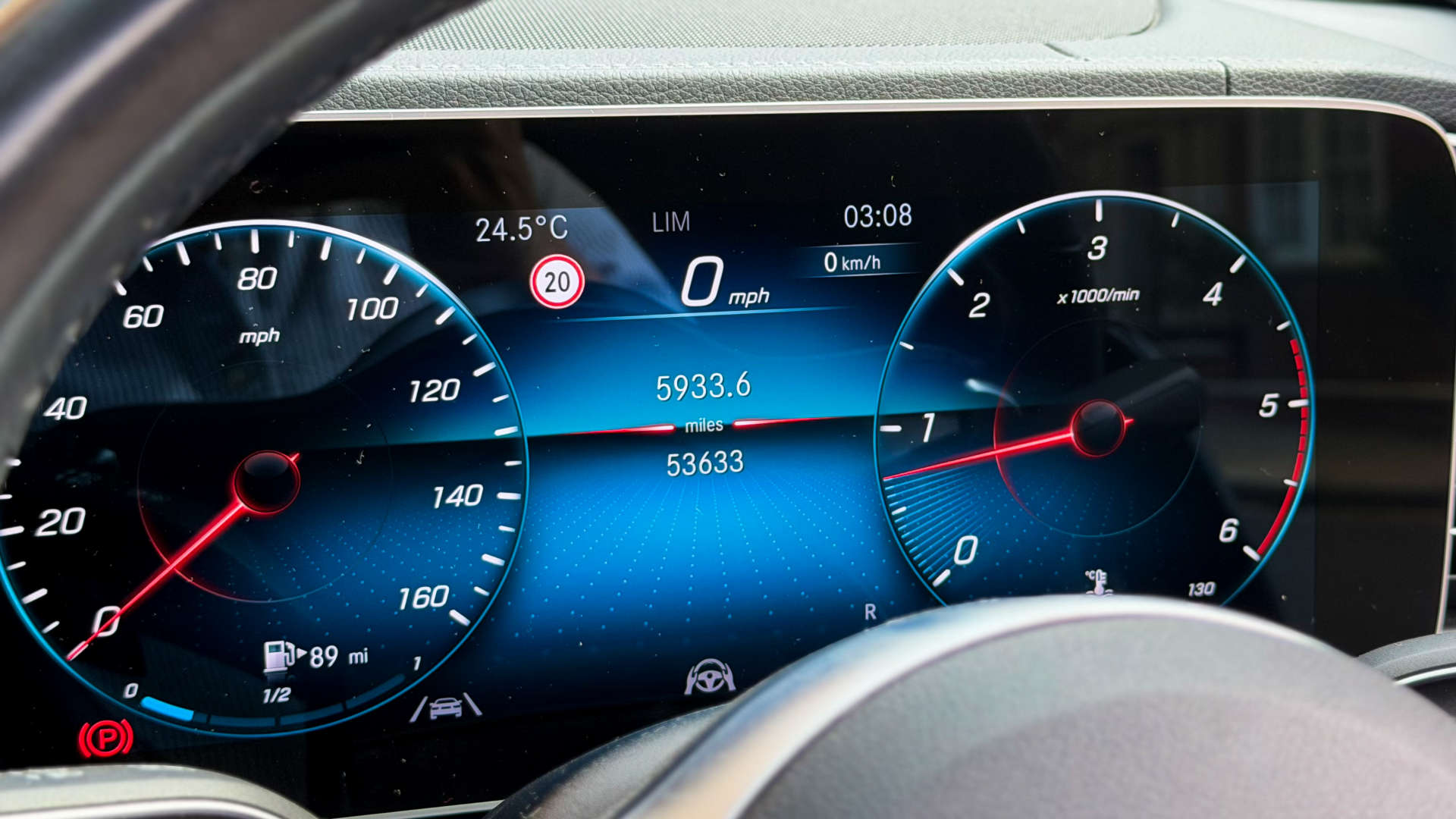 Mercedes-Benz GLE — photo 35
