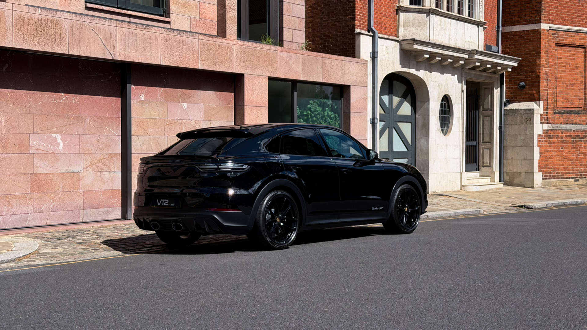 PORSCHE CAYENNE — photo 3
