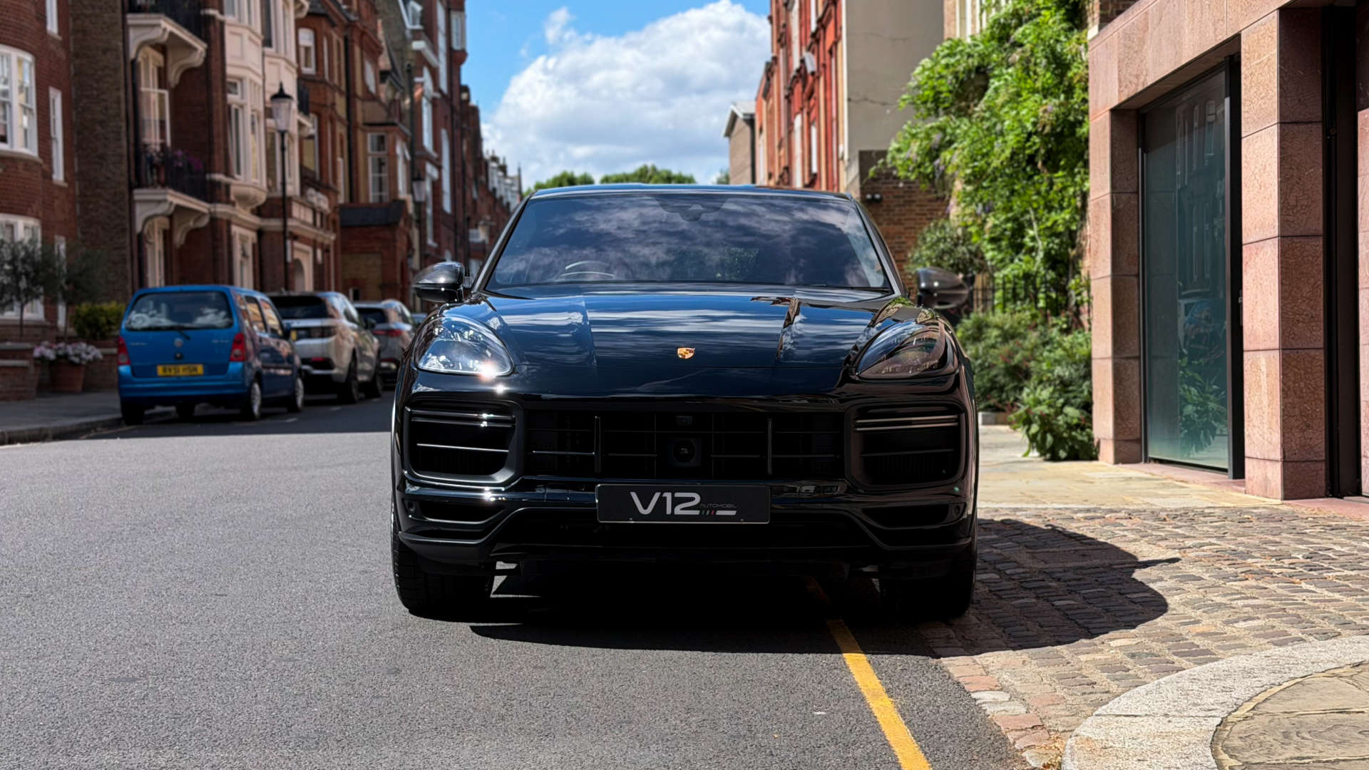 PORSCHE CAYENNE — photo 21