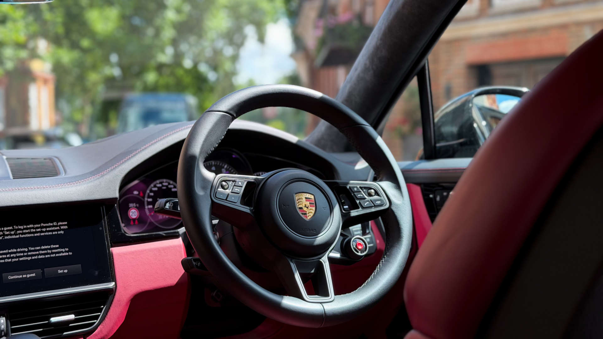 PORSCHE CAYENNE — photo 38