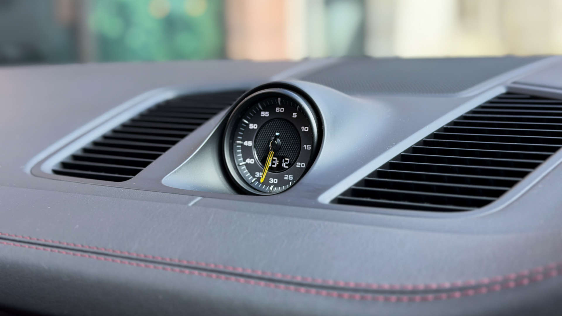 PORSCHE CAYENNE — photo 53