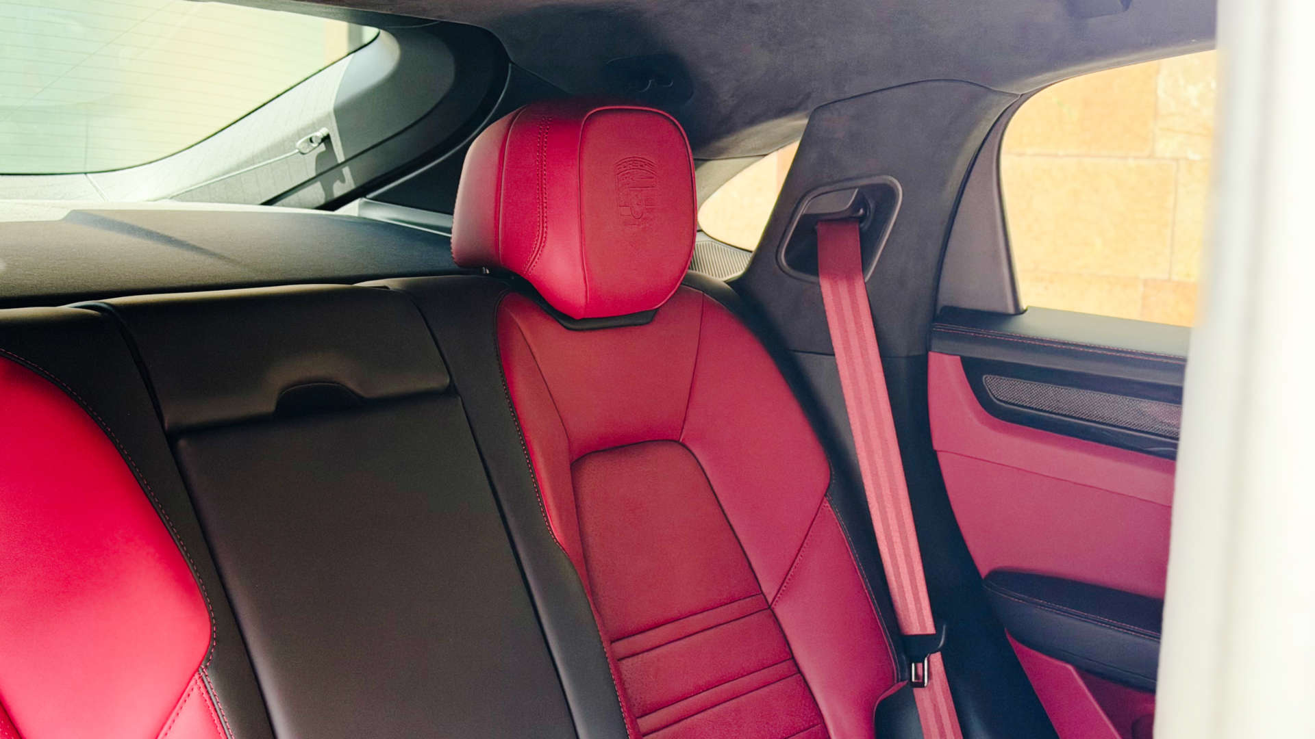 PORSCHE CAYENNE — photo 57