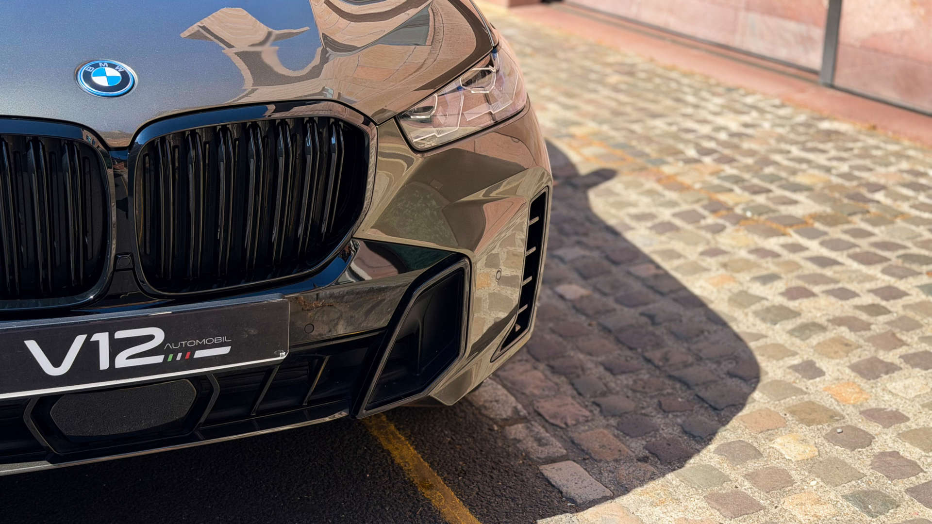 BMW X5 — photo 18