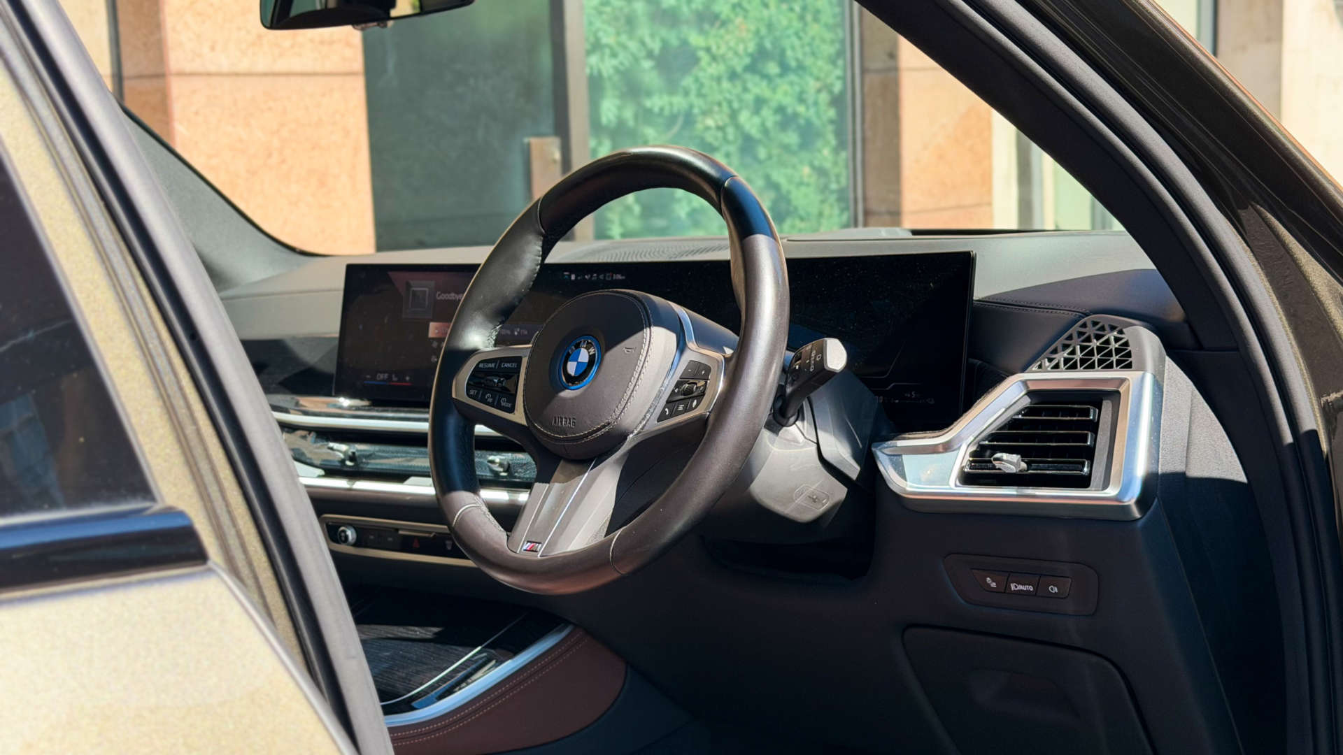 BMW X5 — photo 24