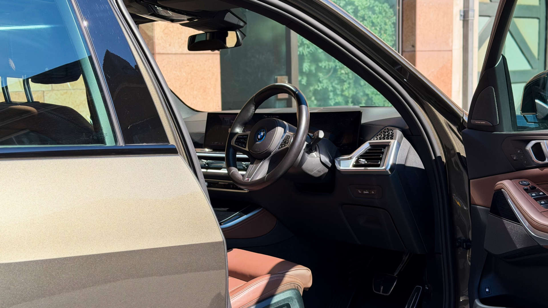 BMW X5 — photo 23