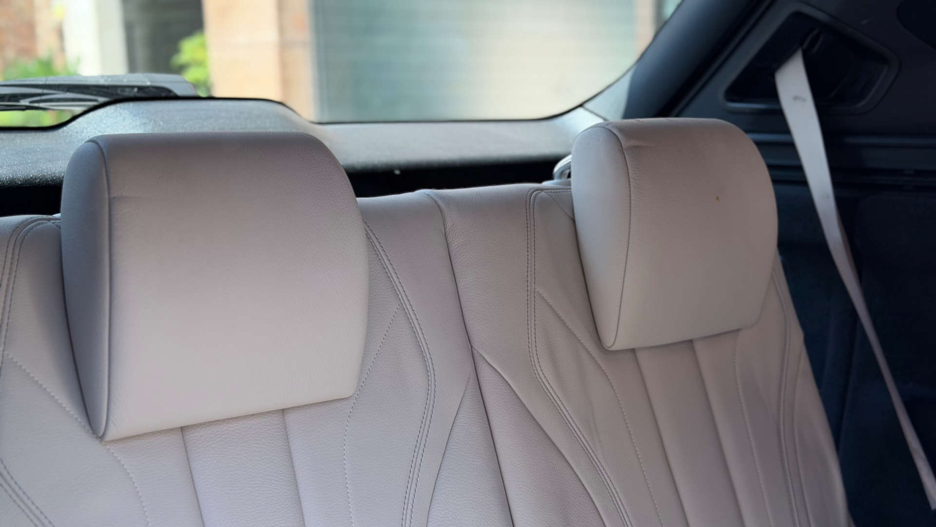 BMW X5 — photo 24