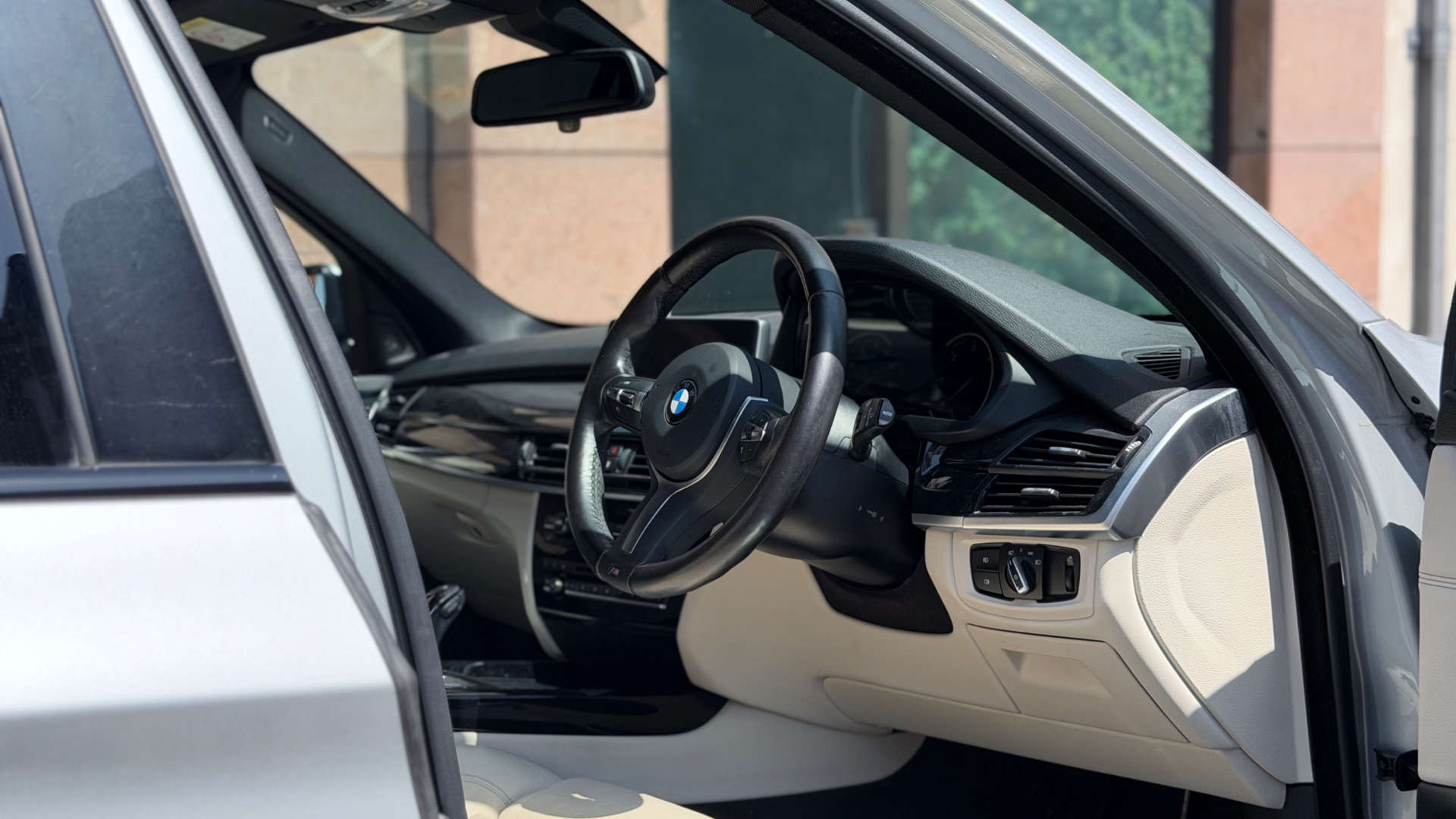 BMW X5 — photo 15