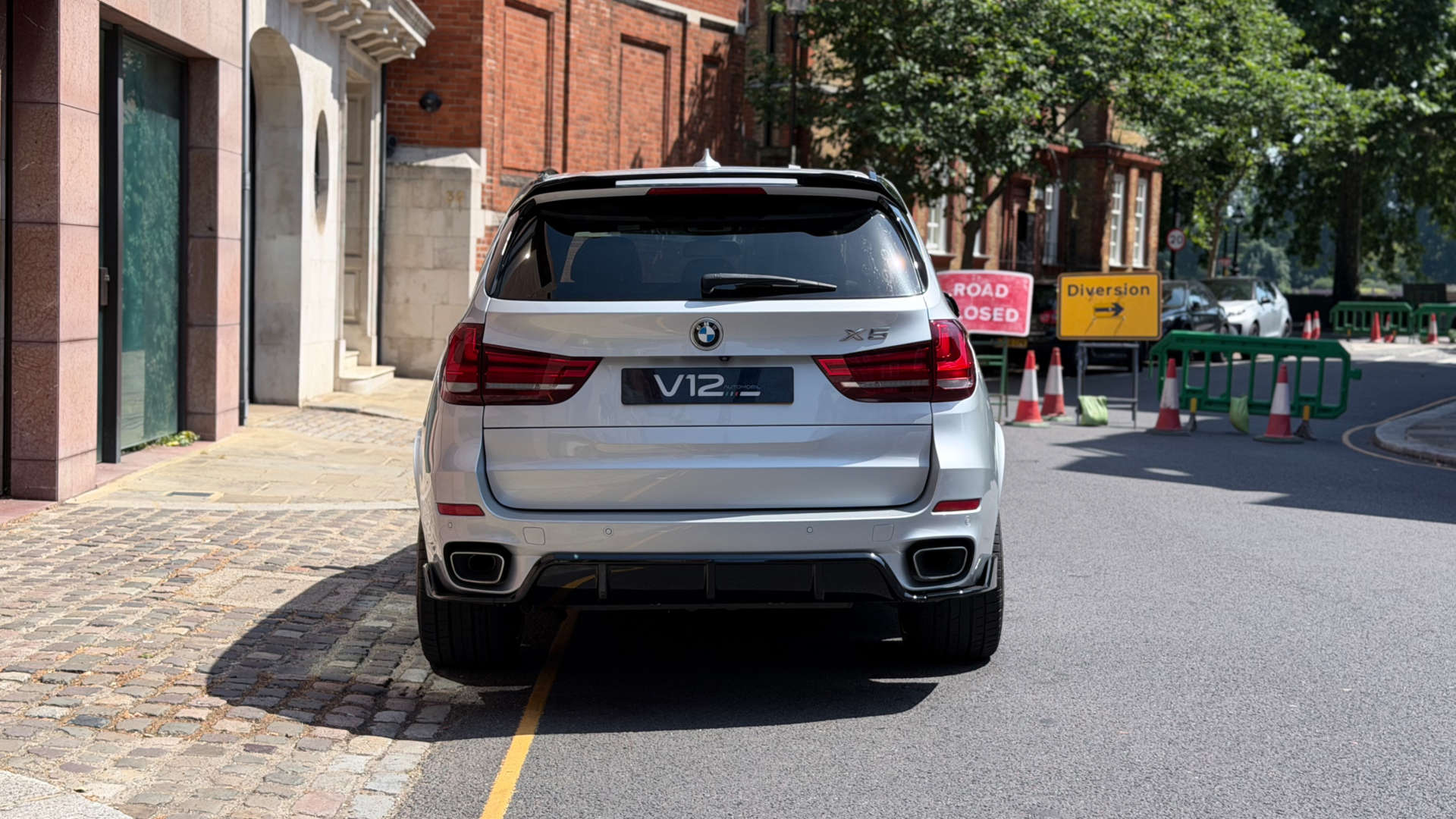 BMW X5 — photo 5