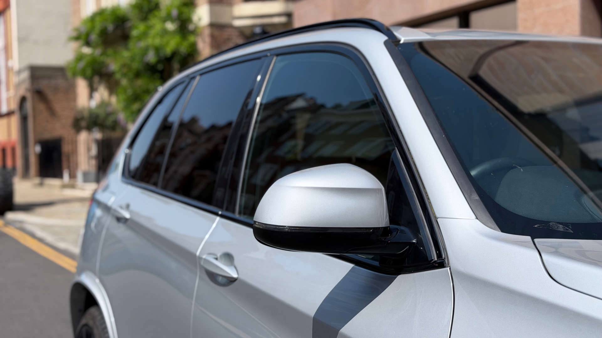 BMW X5 — photo 27