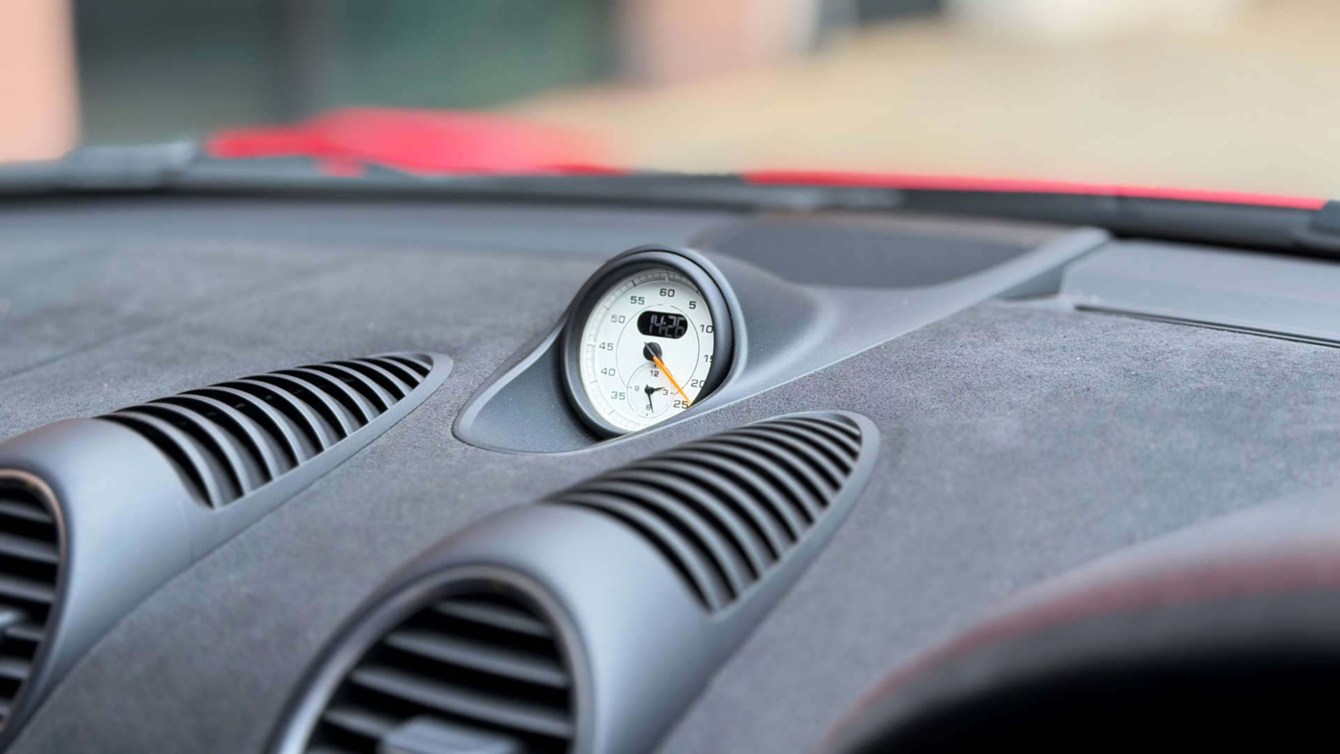 PORSCHE 718 — photo 36