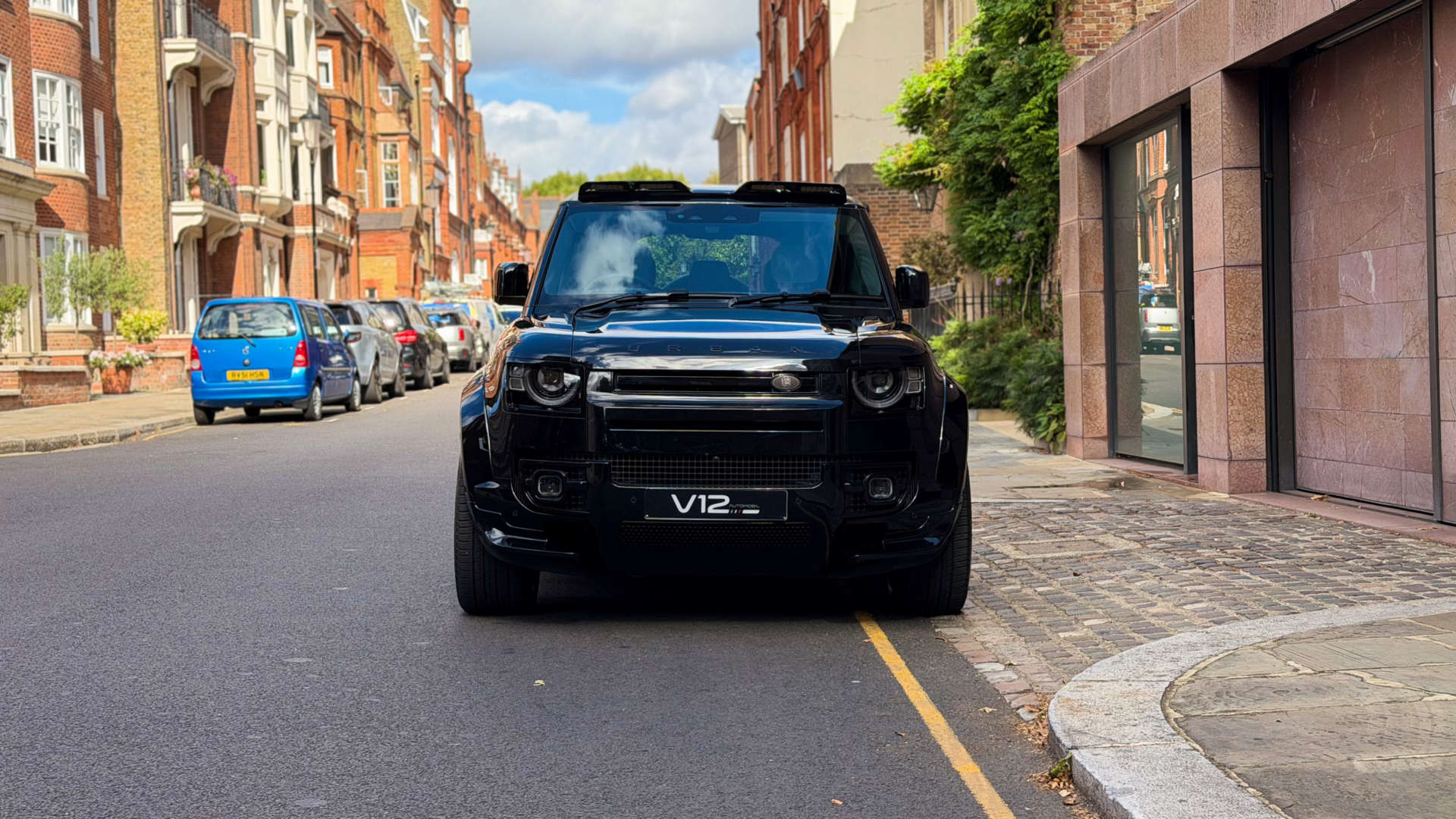 Land Rover DEFENDER — photo 3